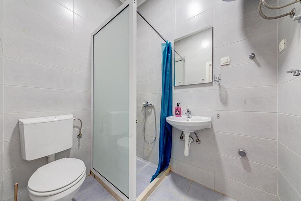 Post Office Center Apartments Будва Екстер'єр фото