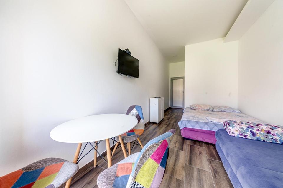Post Office Center Apartments Будва Екстер'єр фото
