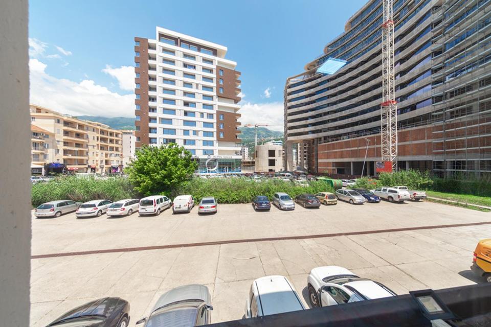 Post Office Center Apartments Будва Екстер'єр фото