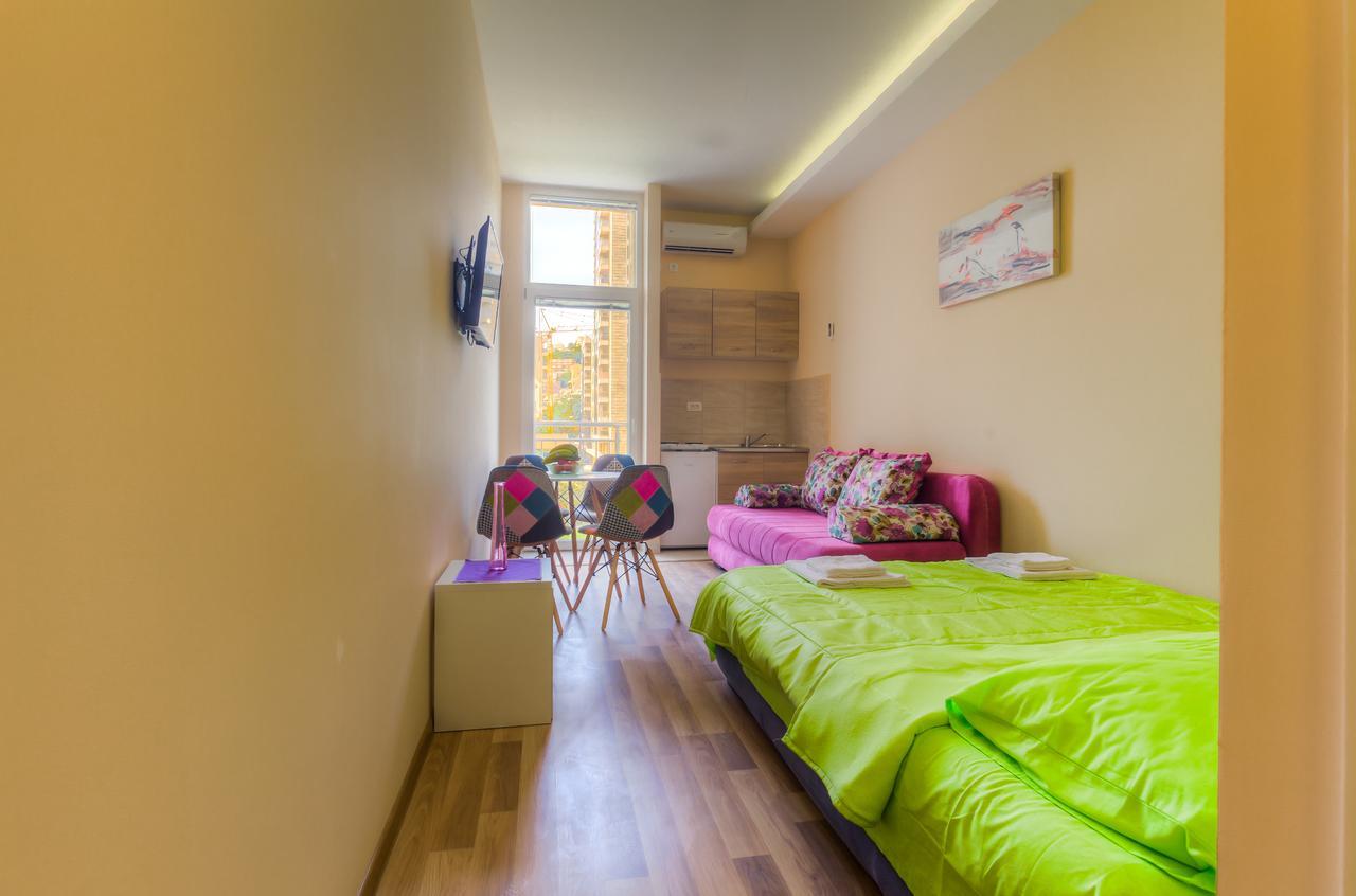 Post Office Center Apartments Будва Екстер'єр фото
